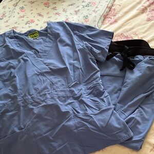 Medline Light Blue Scrub Set
